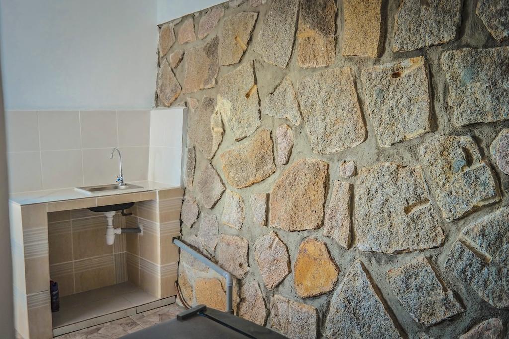 Horizon View Apartment Victoria Bagian luar foto